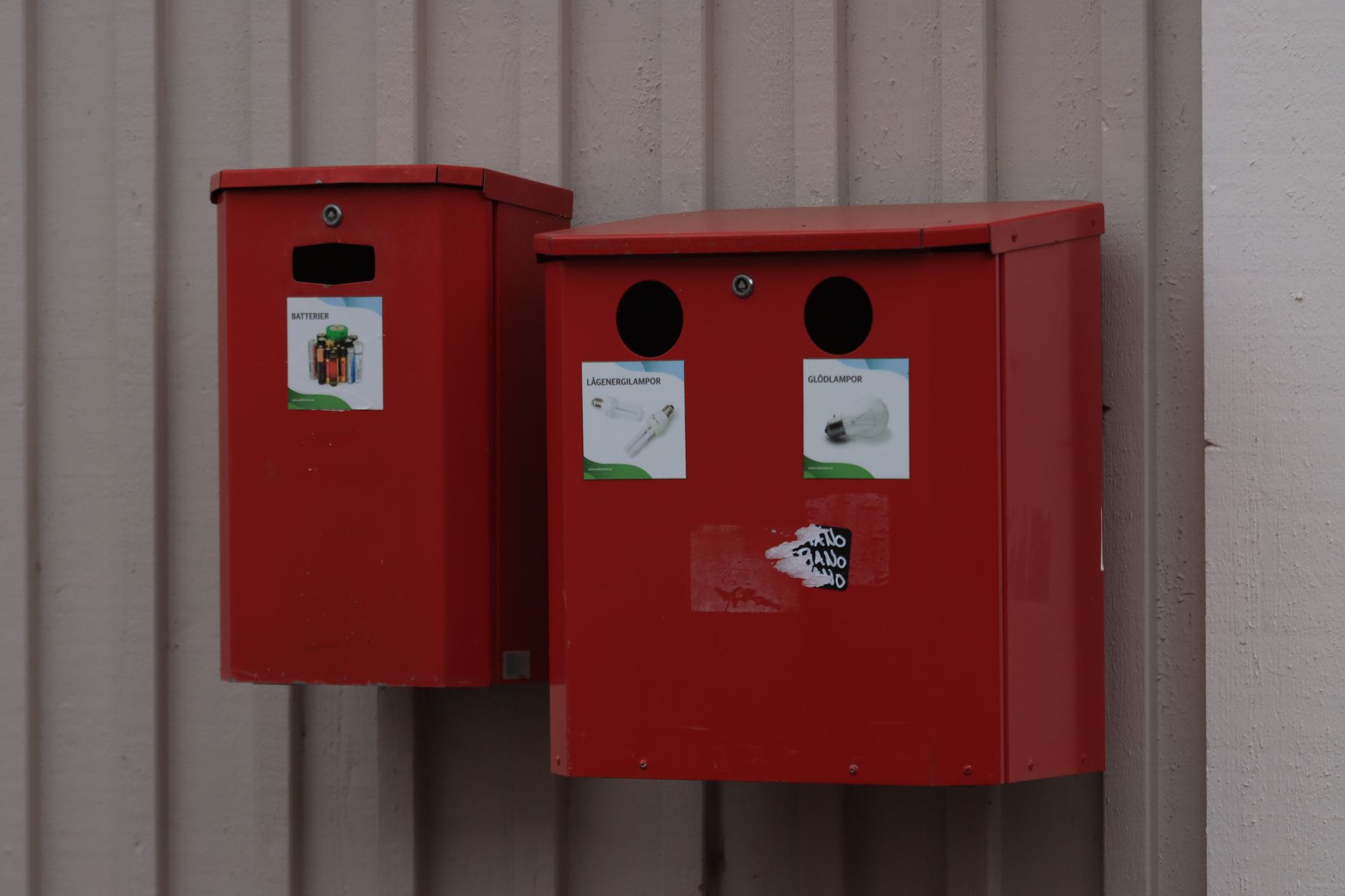 Reprise et collecte locale de contenants pour service box